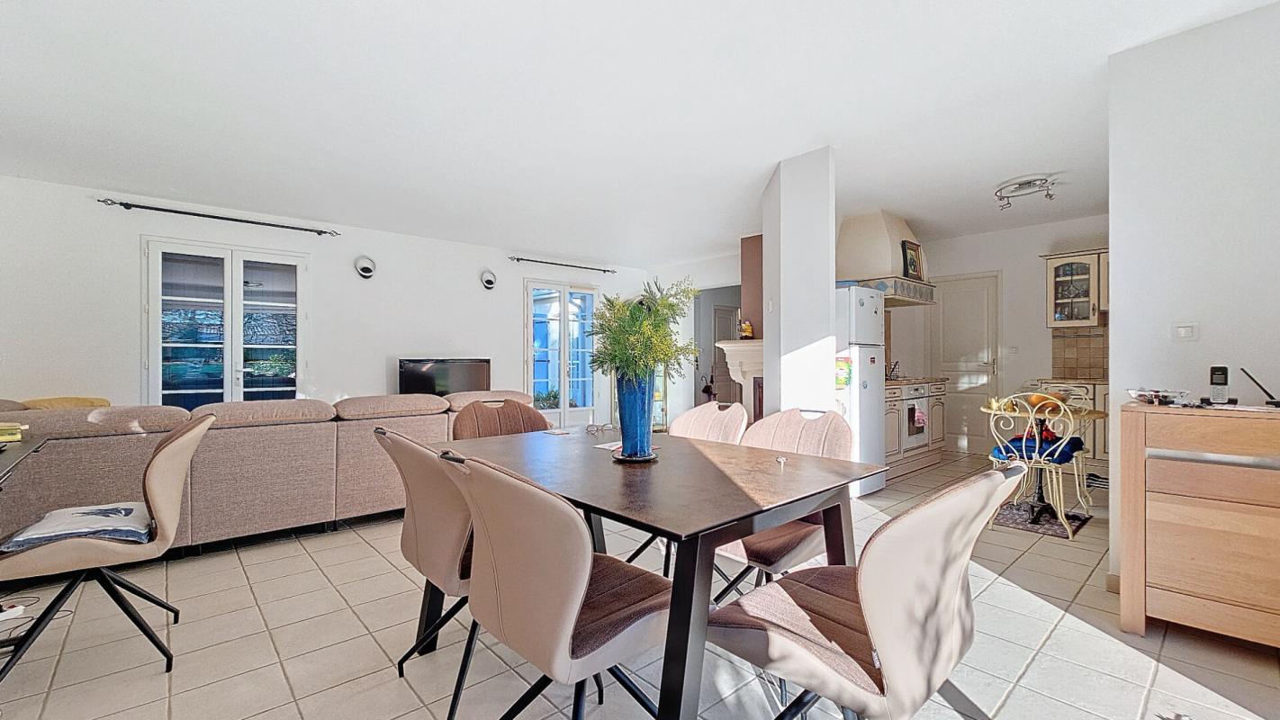 ETAULES Maison Etaules 6 pièce(s) 133 m2 6