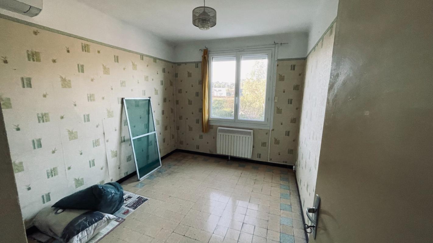 TOULON Maison Toulon  4 pièces 100 m2  avec dépendance sur un terrain de 1000m² 3