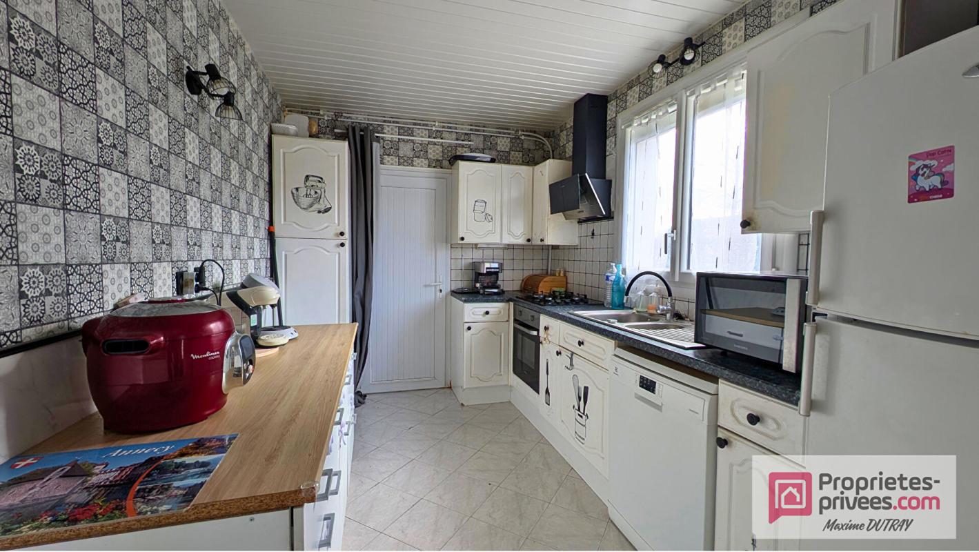 CHATEAU-RENAULT Maison 6 pièces 130m² 4