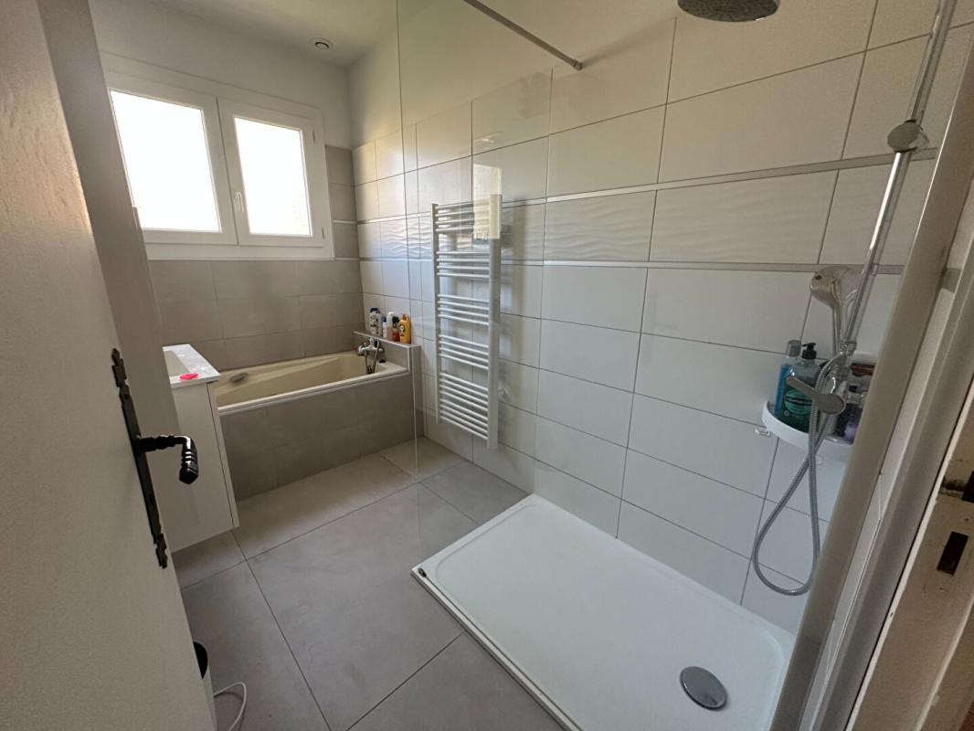 PIGNAN Villa Pignan composée de 2 logements 12