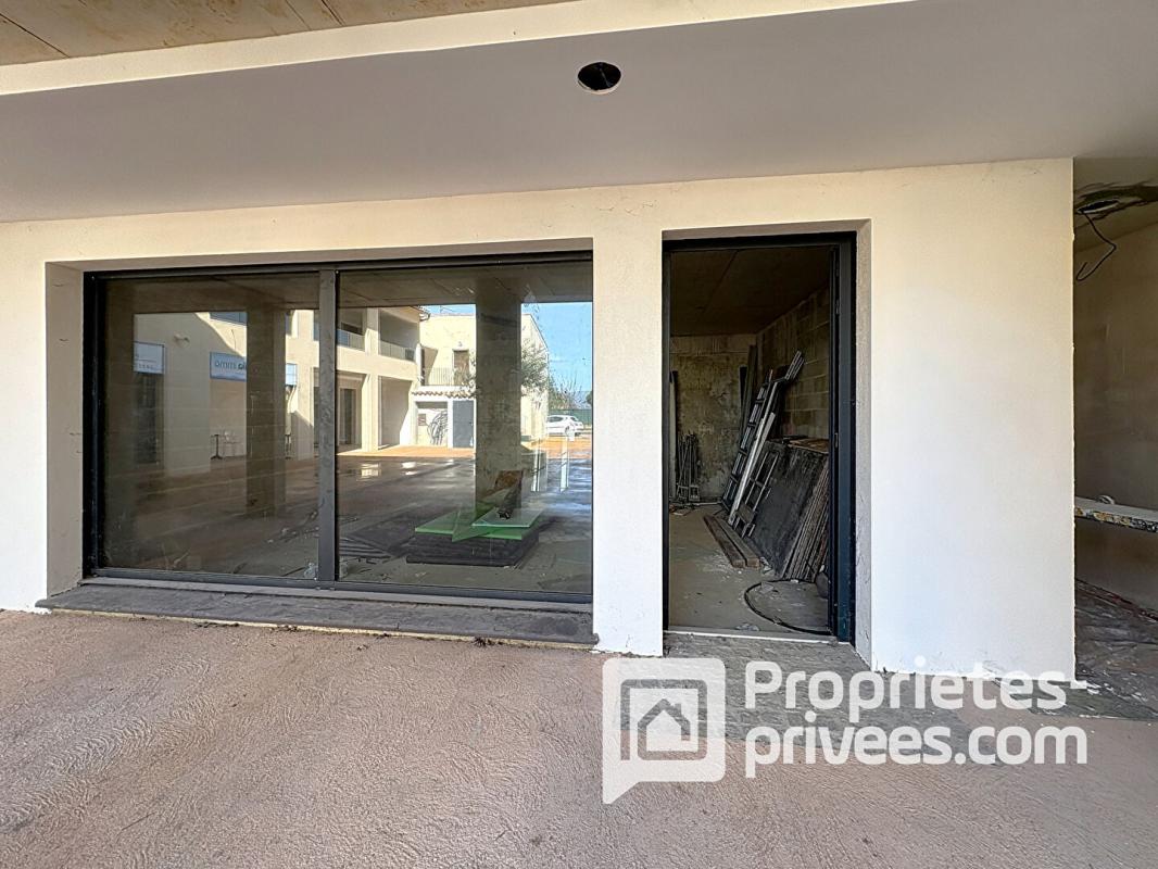 GROSSETO-PRUGNA Local commercial de 64 m² 1