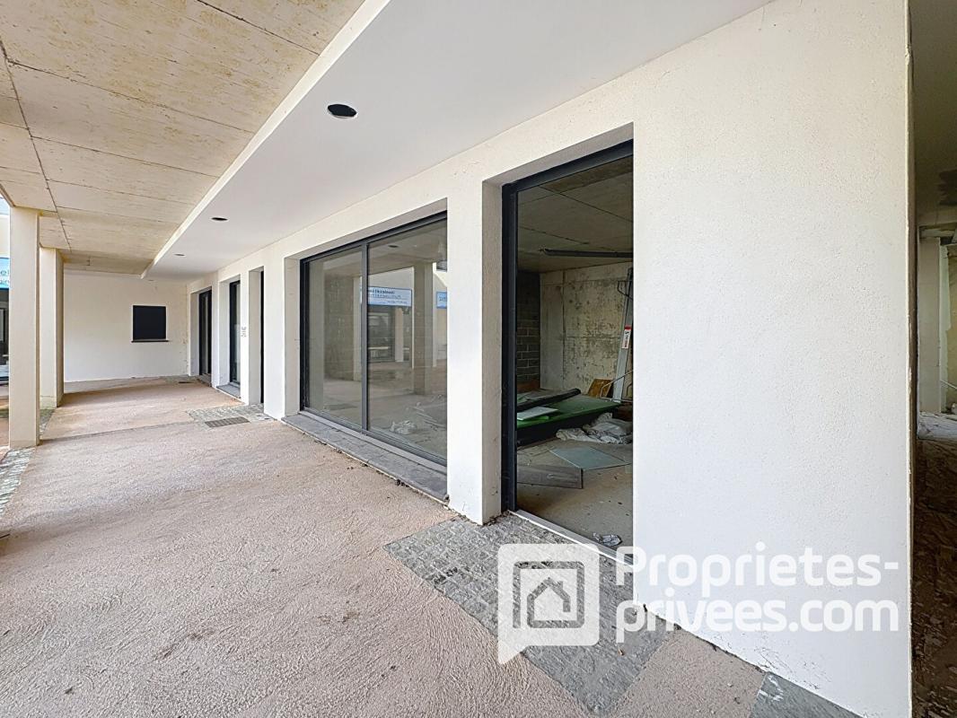 GROSSETO-PRUGNA Local commercial de 64 m² 3