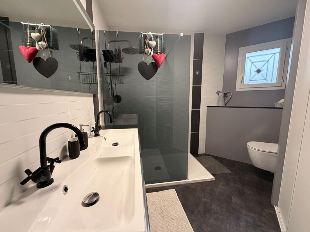 BELIN-BELIET MAISON AVEC GARAGE 4CH + BUREAU + DOUBLE GARAGE + PISCINE 15