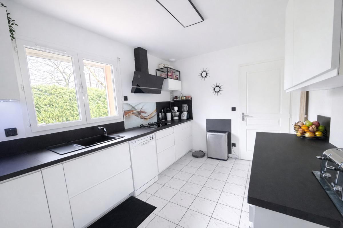 BELIN-BELIET MAISON AVEC GARAGE 4CH + BUREAU + DOUBLE GARAGE + PISCINE 7