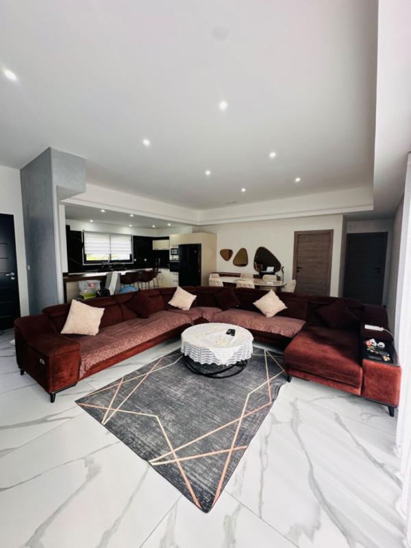 VENDRES Maison 4 pièces 110 m2 contemporaine de plain-pied avec piscine 7