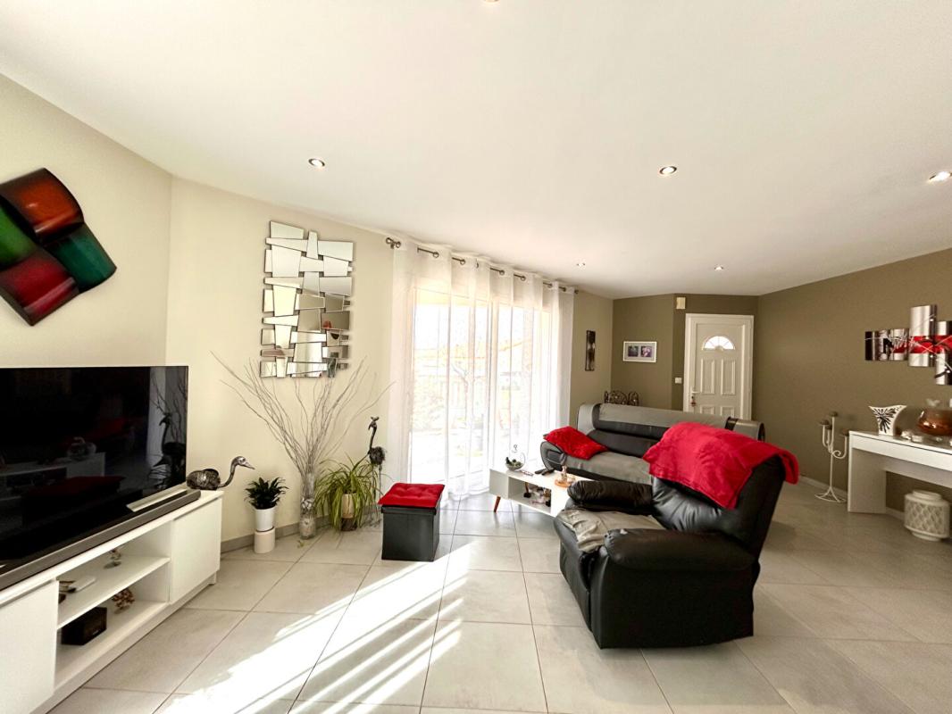 BOULAZAC A vendre, maison de plain-pied récente au coeur d'un quartier résidentiel de Boulazac-isle-manoire 24750 3