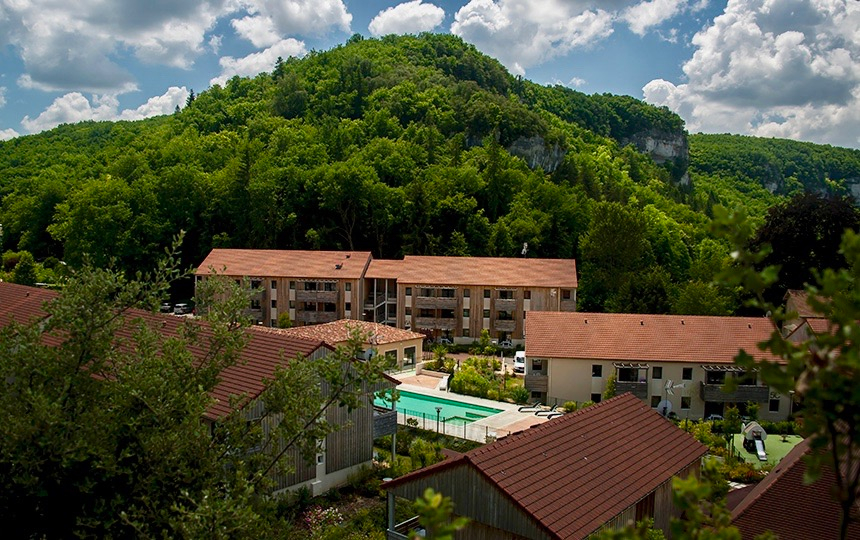 LES EYZIES-DE-TAYAC-SIREUIL Appartement 3 pièces 35 m2 avec terrasse et piscine 2