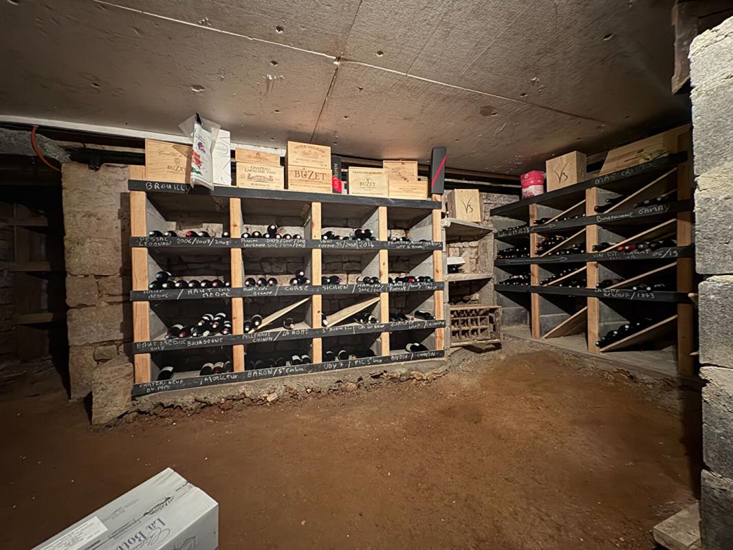 CELLES-SUR-BELLE Maison Celles Sur Belle  219 m² avec 6 chambres 18