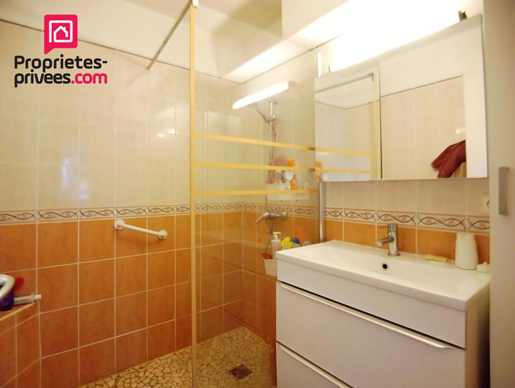 MARSEILLE-9E-ARRONDISSEMENT Appartement Marseille 13009  4 pièce(s) 90 m2 13