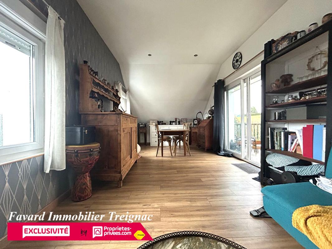 TREIGNAC Maison Individuelle centre Treignac 85 m² - Jardin 1000m² - garage 110m² 10