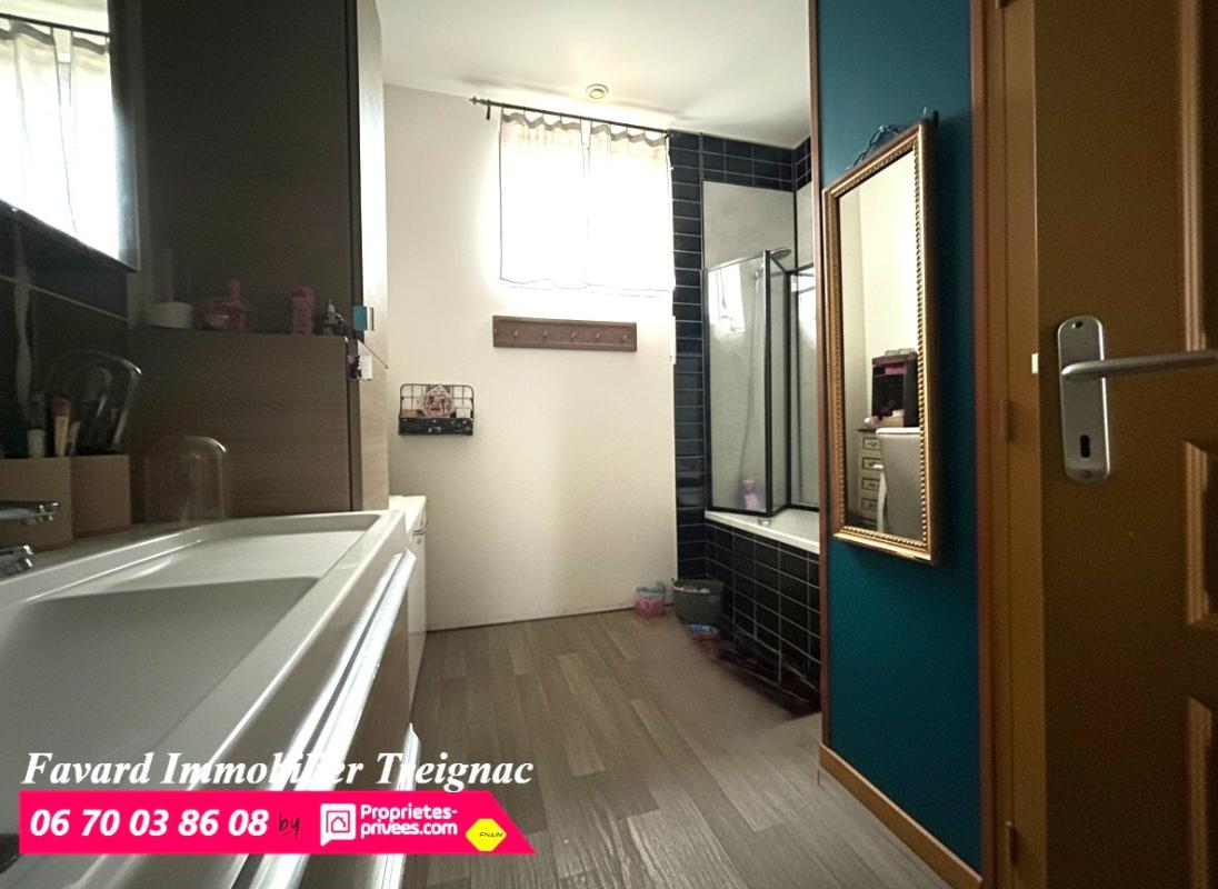 TREIGNAC Maison Individuelle centre Treignac 85 m² - Jardin 1000m² - garage 110m² 12
