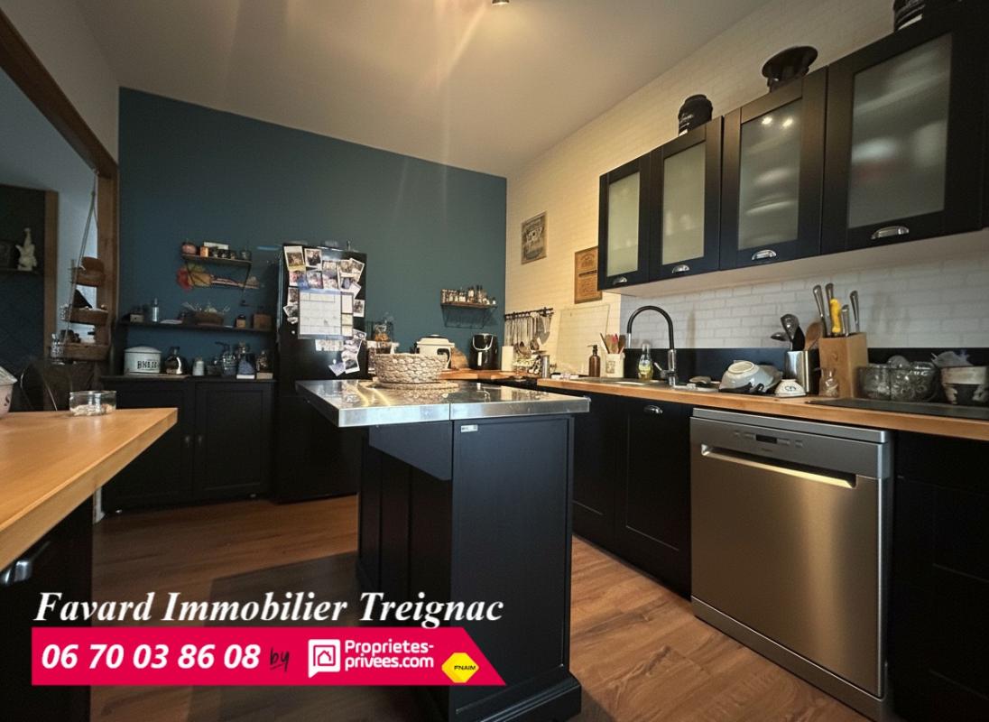 TREIGNAC Maison Individuelle centre Treignac 85 m² - Jardin 1000m² - garage 110m² 6