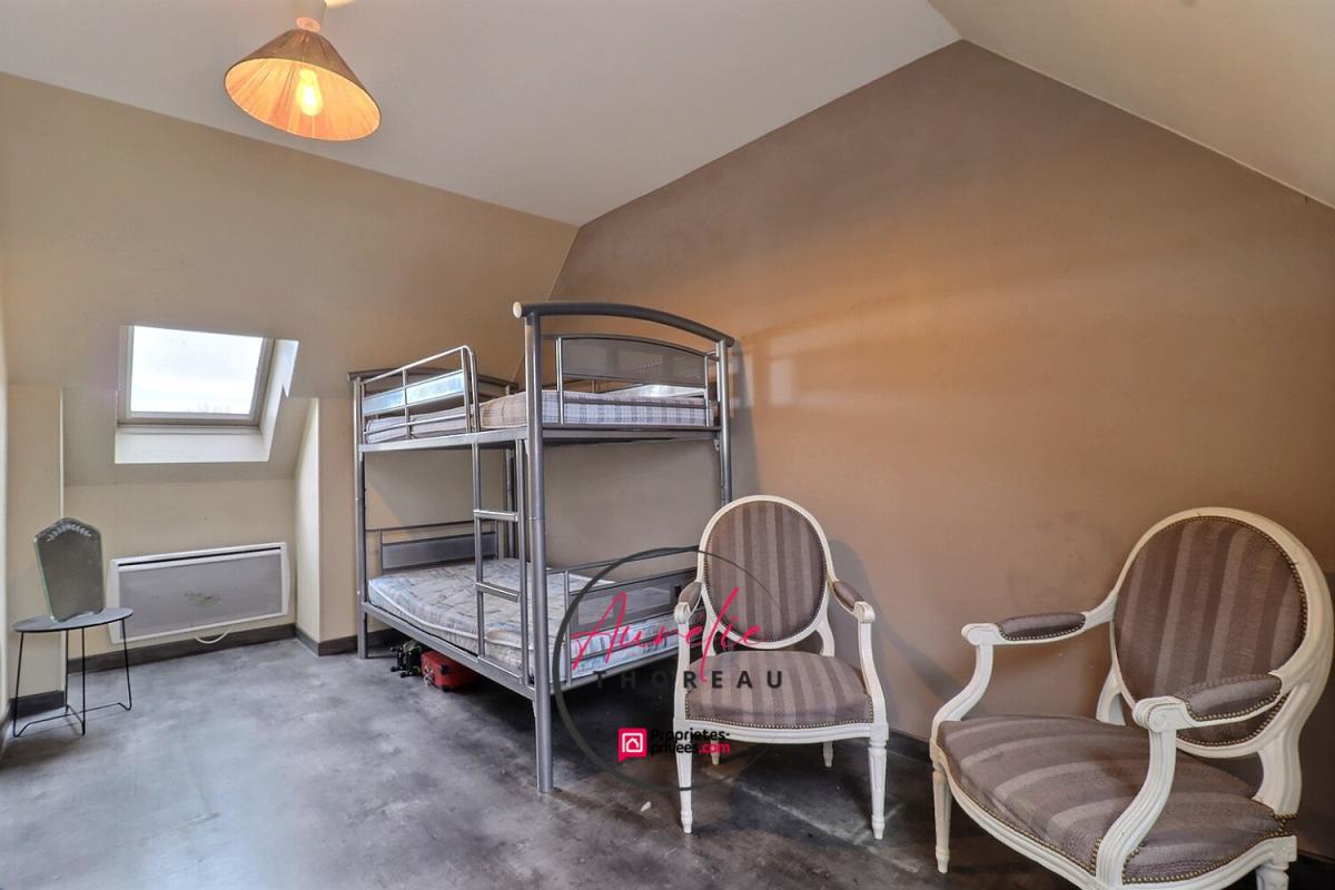 CHILLEURS-AUX-BOIS Maison 5 chambres terrain clos 6