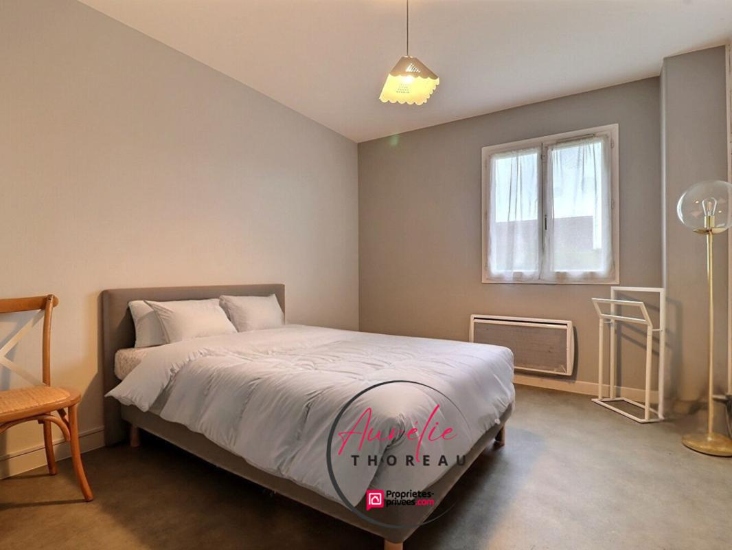 CHILLEURS-AUX-BOIS Maison 5 chambres terrain clos 8