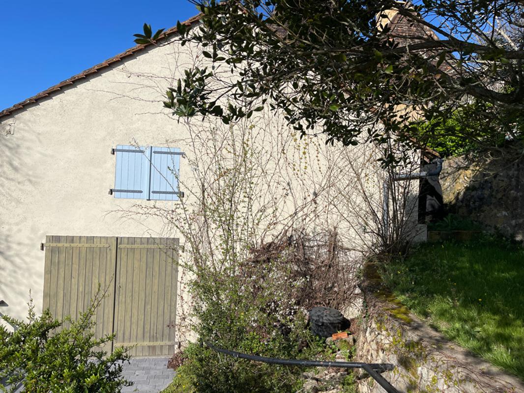 COUX-ET-BIGAROQUE Propriété périgourdine élégante avec maison d'amis, pigeonnier/studio, piscine et jardin de 5 000 m² 15