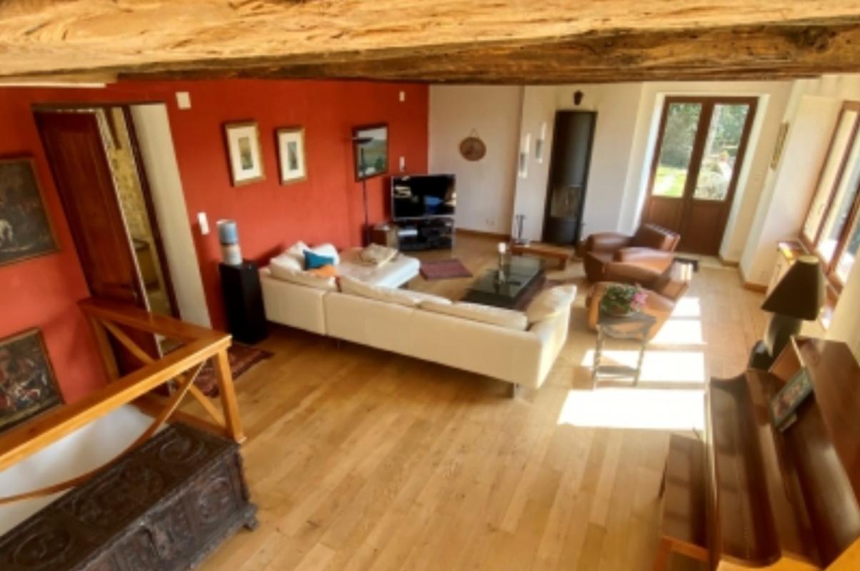 COUX-ET-BIGAROQUE Propriété périgourdine élégante avec maison d'amis, pigeonnier/studio, piscine et jardin de 5 000 m² 4