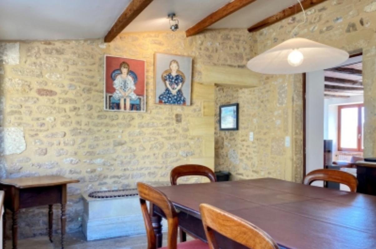 COUX-ET-BIGAROQUE Propriété périgourdine élégante avec maison d'amis, pigeonnier/studio, piscine et jardin de 5 000 m² 7