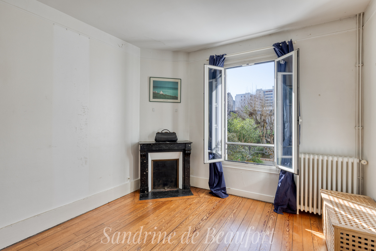 ASNIERES-SUR-SEINE Asnières Centre - Maison familiale avec jardin - 300 m de la mairie 13