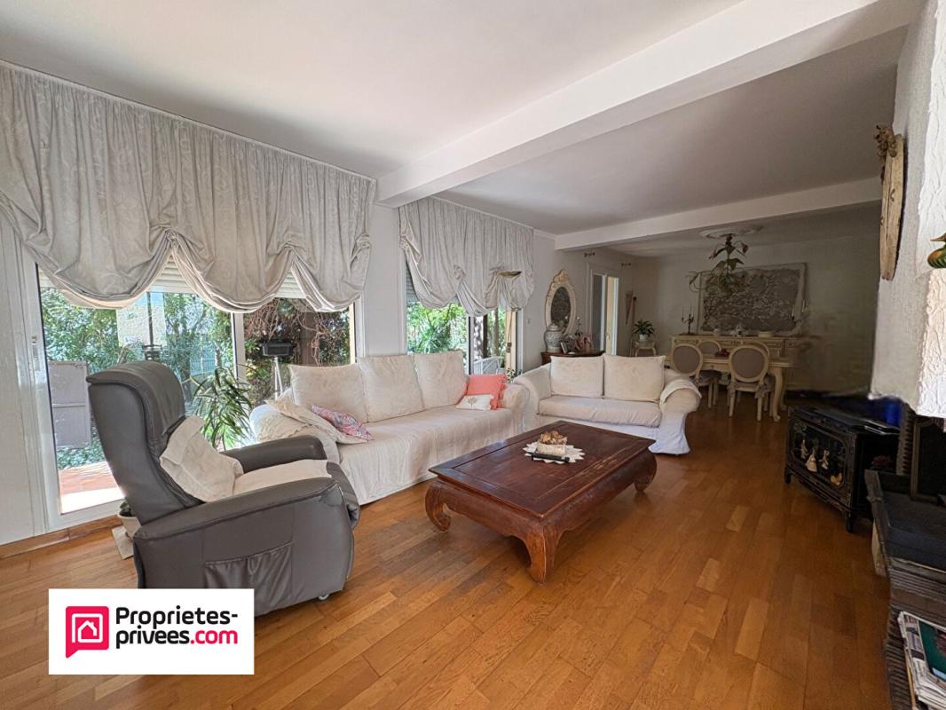 BEZIERS Maison 34500 Béziers 5 pièce(s) 135 m2 Prix de vente 360000 euros honoraires charge vendeur 3