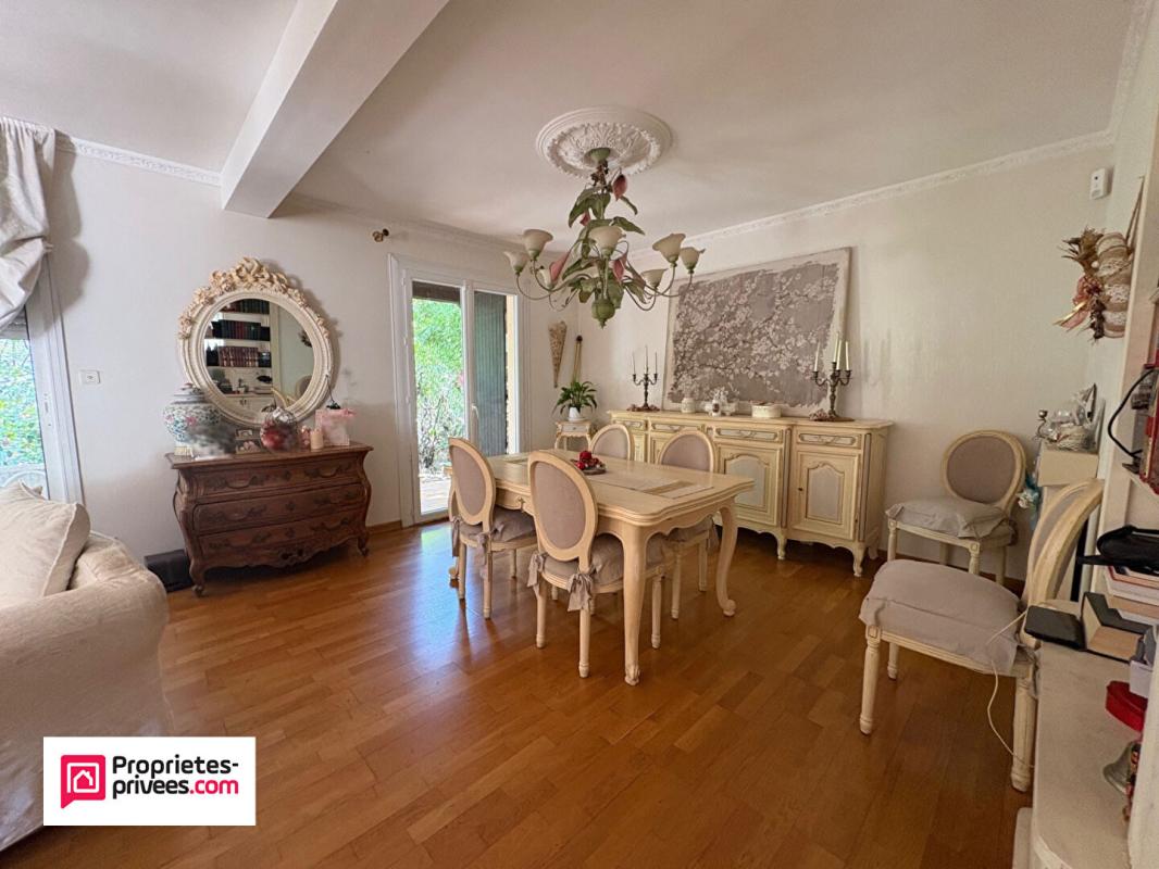 BEZIERS Maison 34500 Béziers 5 pièce(s) 135 m2 Prix de vente 360000 euros honoraires charge vendeur 5