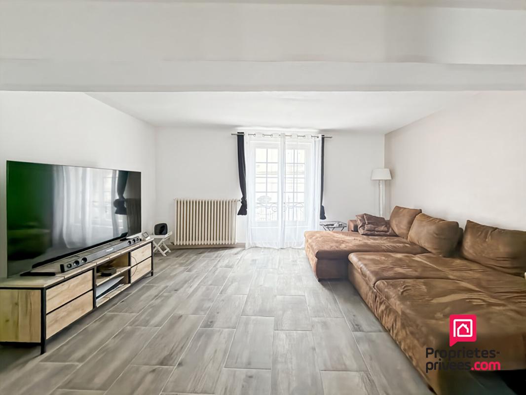 AVALLON Maison Centre Ville Avallon 5 pièces 113 m2 avec balcon 1