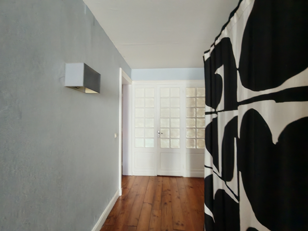 RION-DES-LANDES Maison Rion Des Landes 5 pièce(s) 207 m2 12