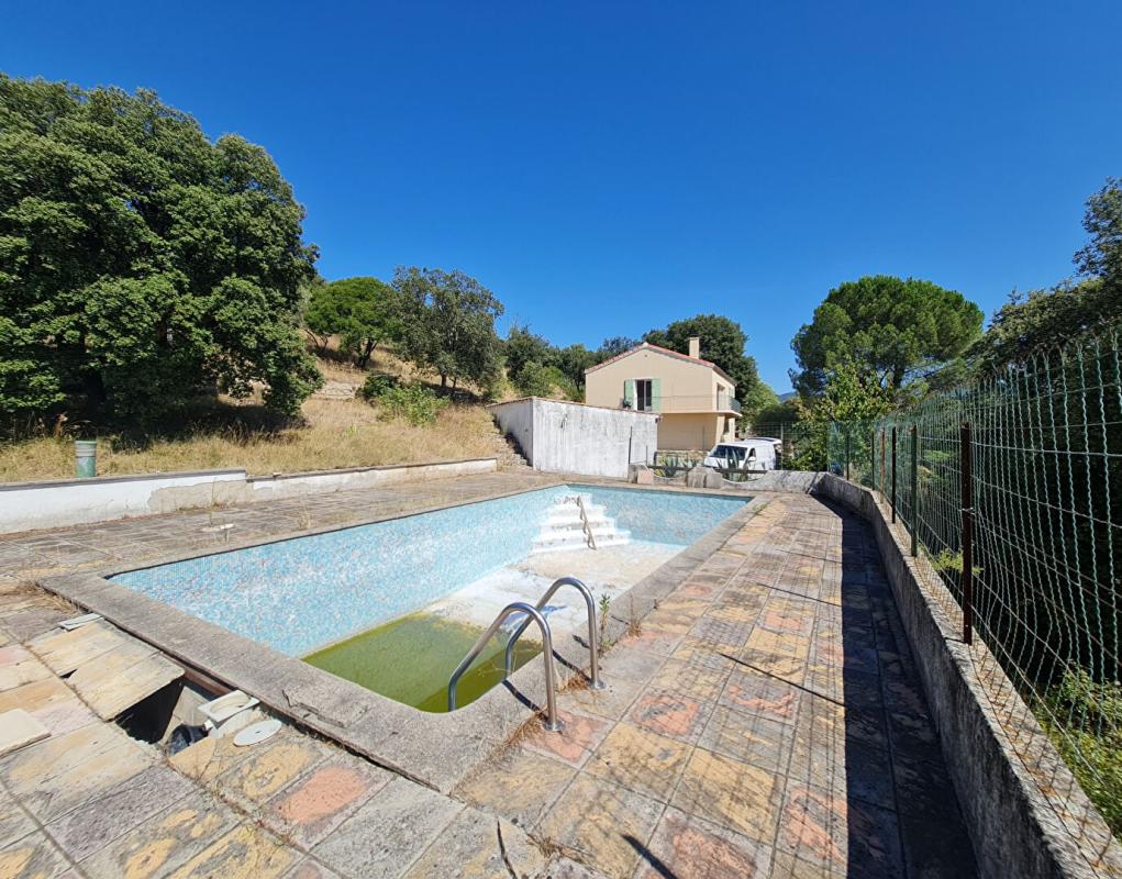 SAINT-MARTIN-DE-VALGALGUES Gard - villa rénovée 2 appartements sur 5000m2 de terrain 16