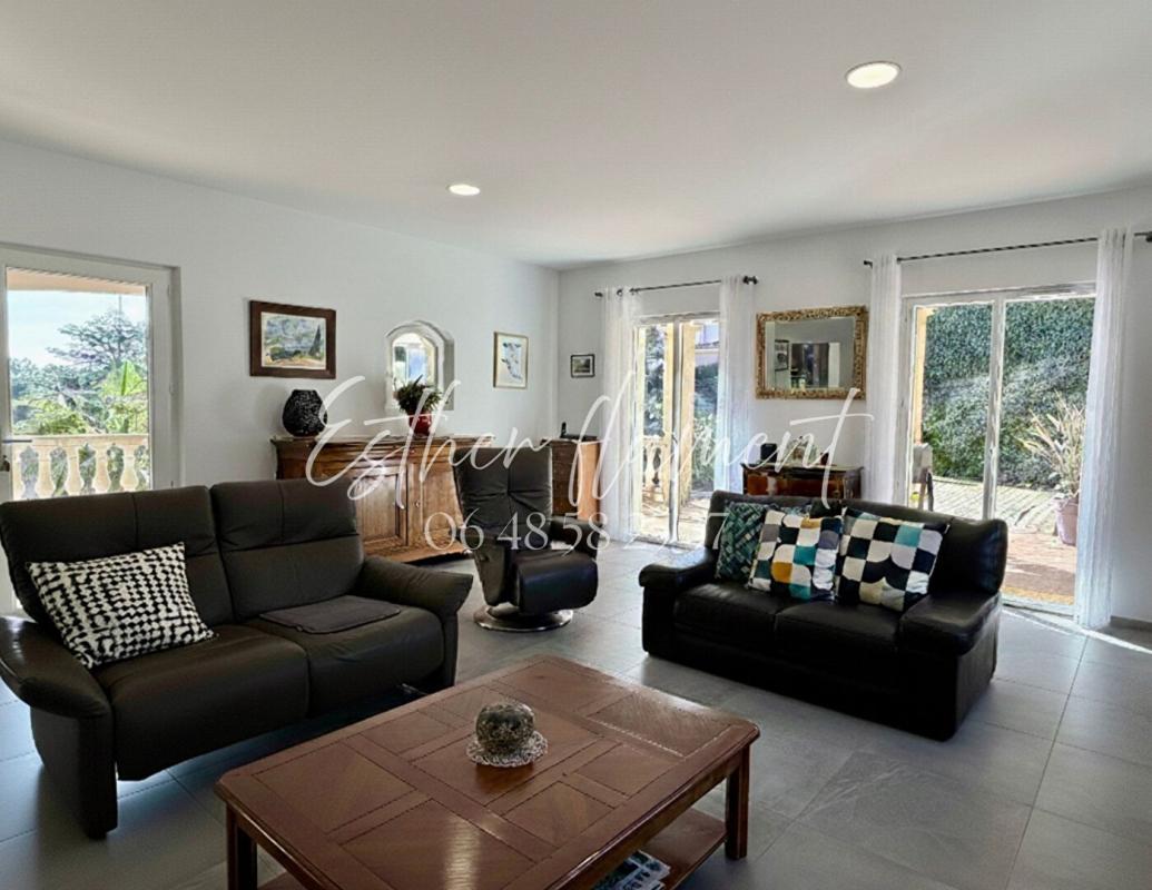 ANDUZE Maison Anduze 4 chambres plain pied 5