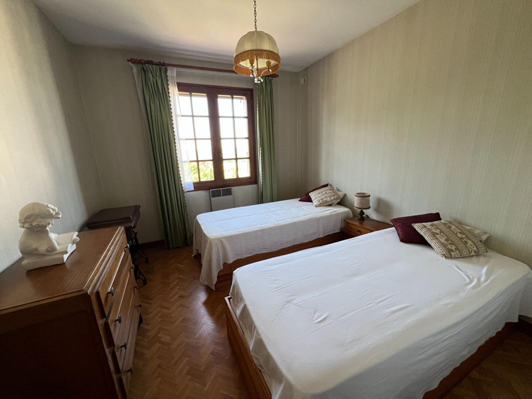 NANTEUIL Maison Nanteuil 5 pièce(s) 128 m2 13