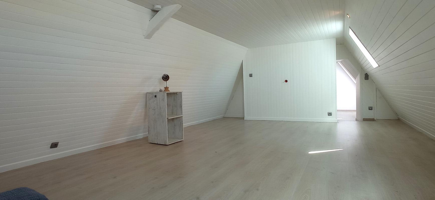 NAILHAC Maison familiale 6 pièces sur terrain de 1441 m² avec piscine 12