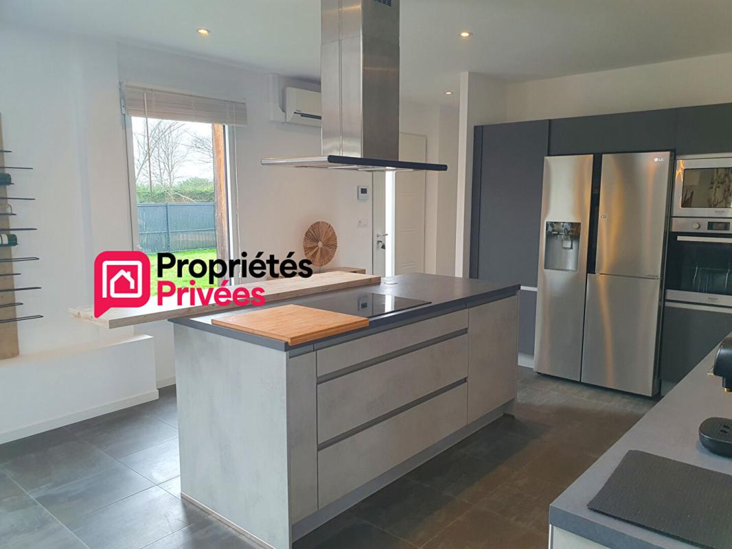 LANGON Séchoir entièrement rénové -180 m2 - terrasses- piscine 3