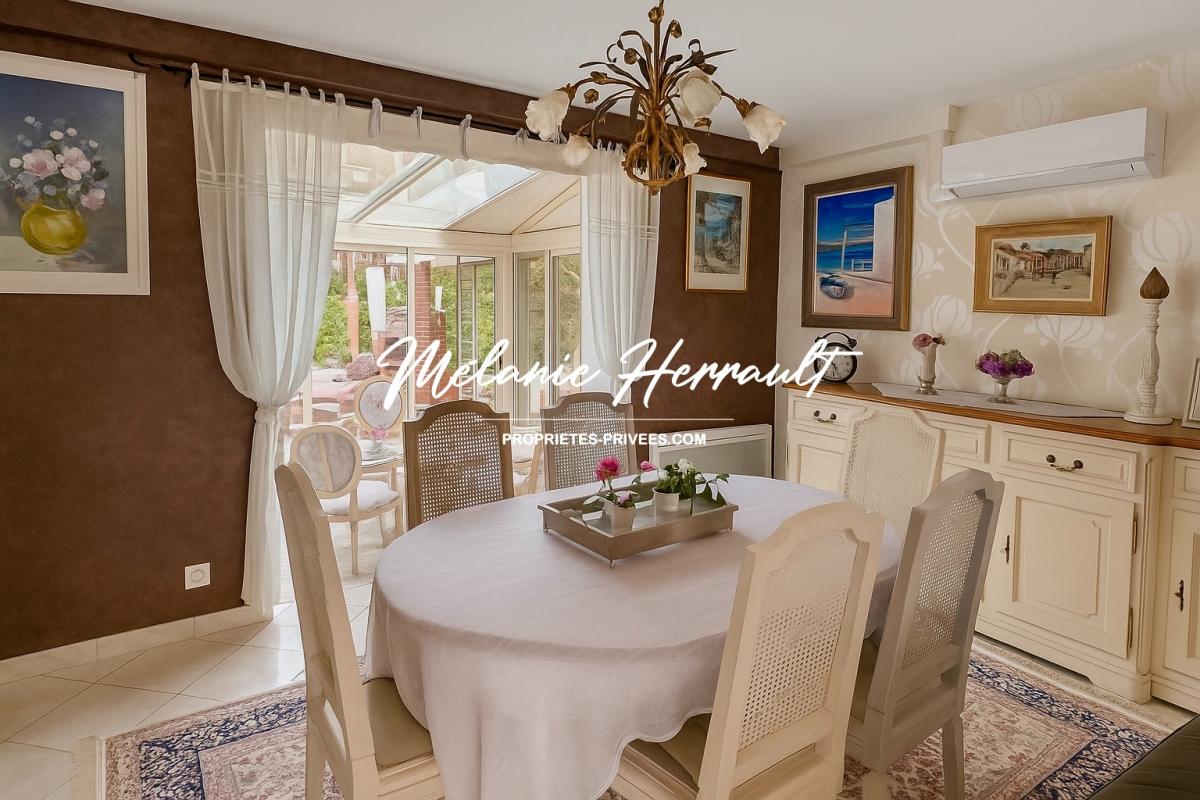 CHALLES Maison - 9 pièces - 5 chambres - Challes (72) 5