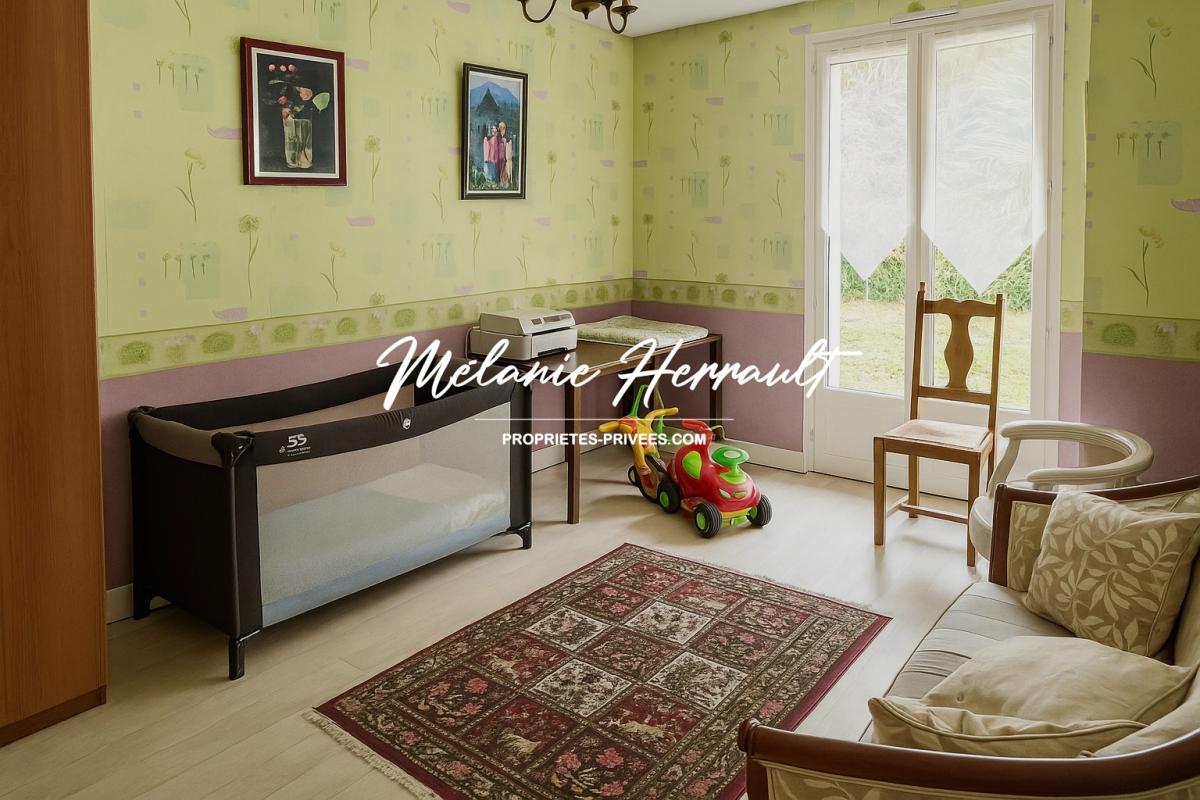 CHALLES Maison - 9 pièces - 5 chambres - Challes (72) 7