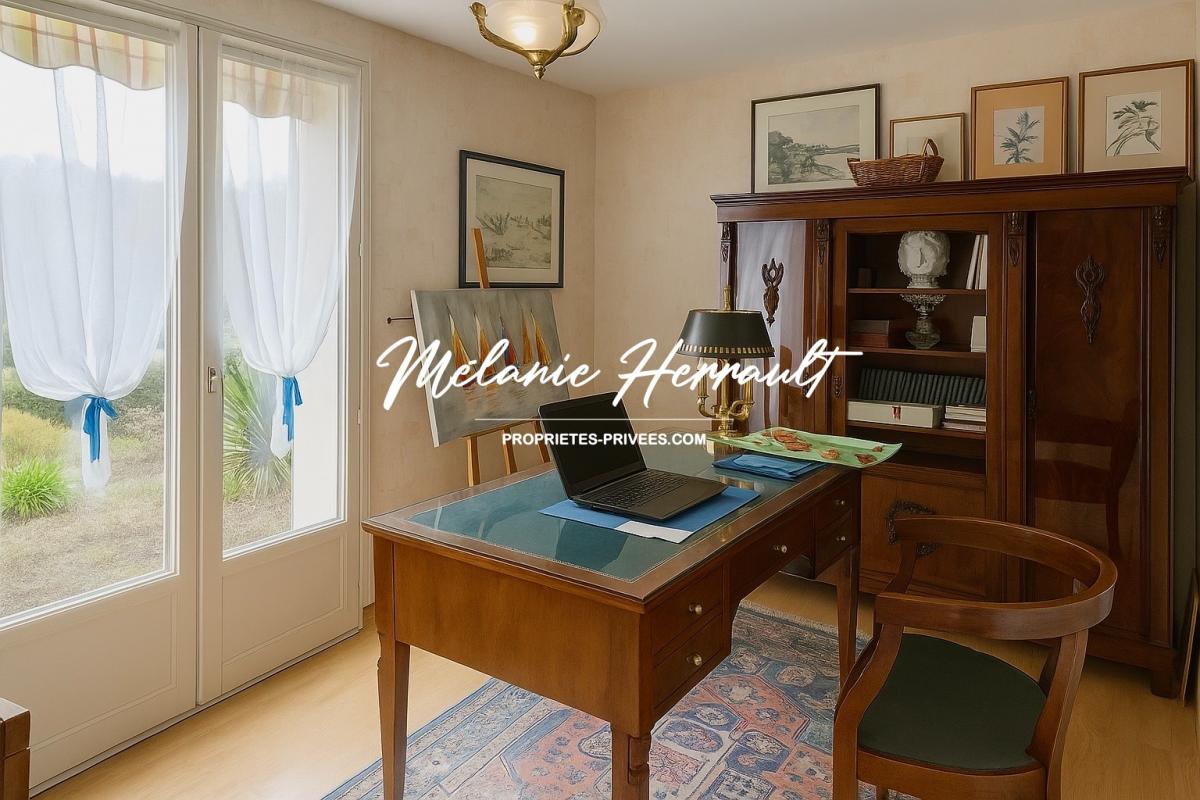 CHALLES Maison - 9 pièces - 5 chambres - Challes (72) 8