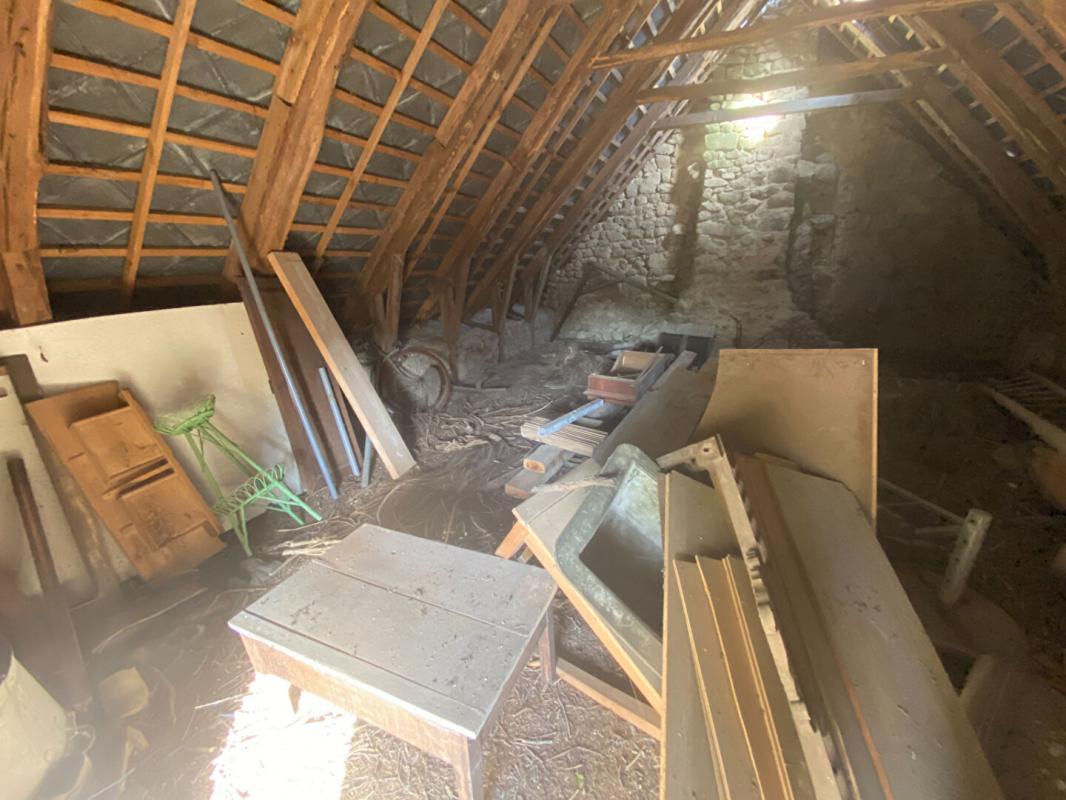 SARROUX Ancien relais de poste à réhabiliter à Nuzéjoux (Haute-Corrèze) 7