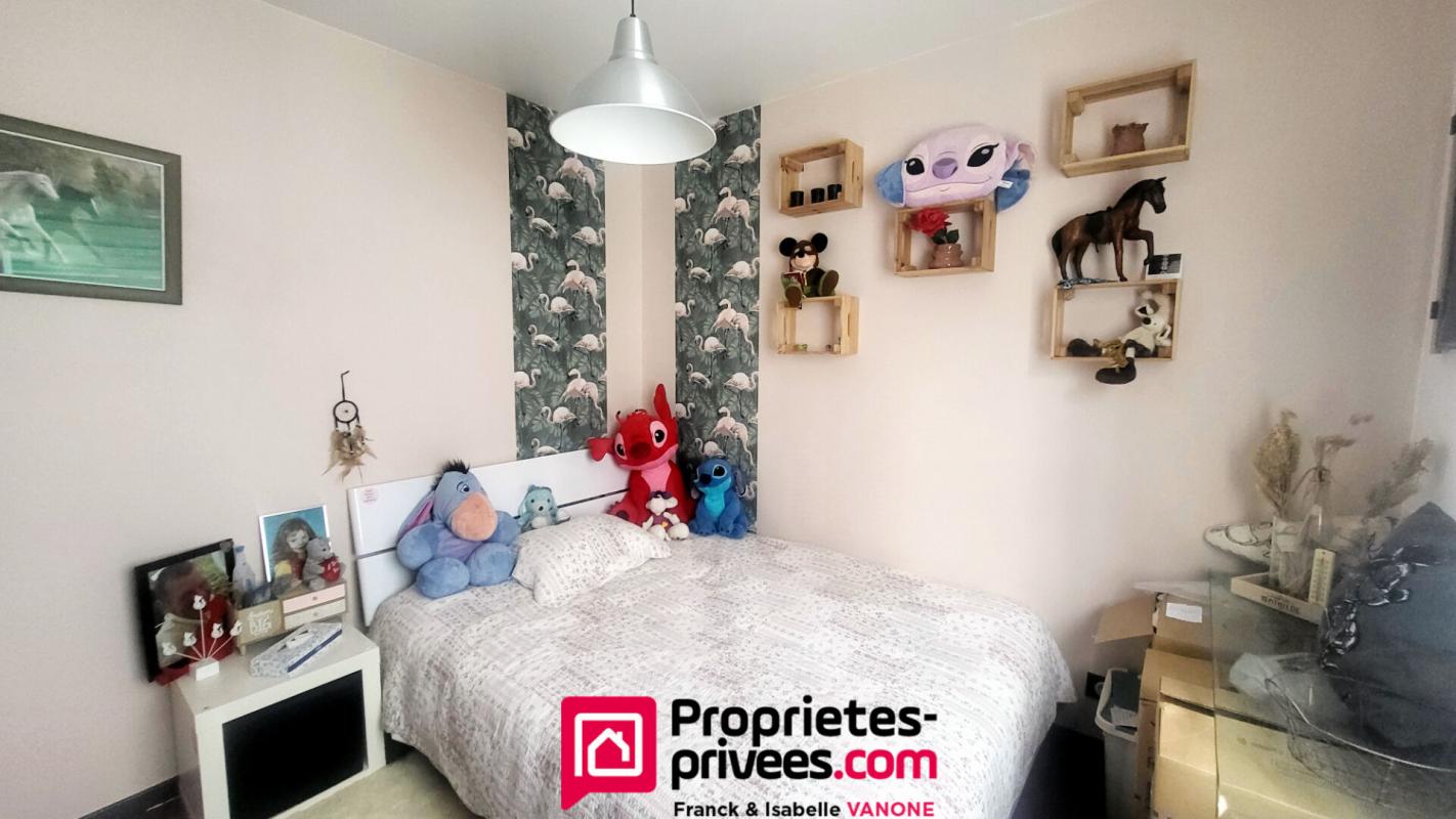 PERENCHIES Appartement Type 3 - 73 m² habitables - place de parking privative + 1 garage - jardin 5