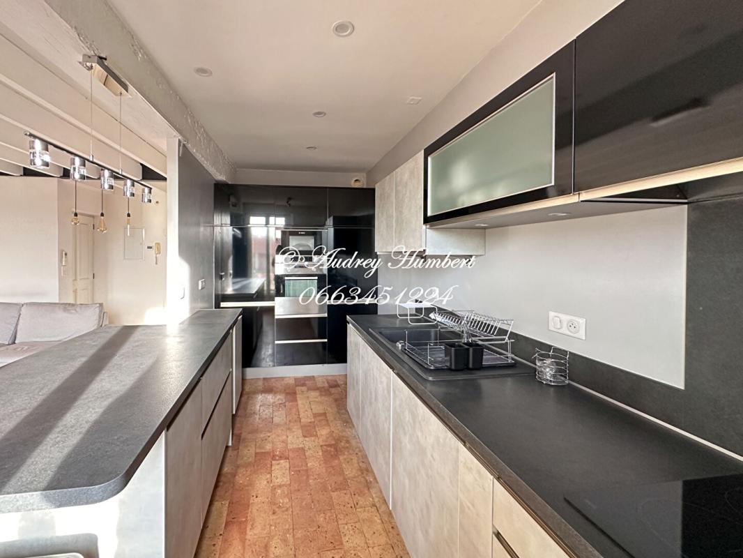 MANOSQUE MANOSQUE centre, luminosité et charme intemporel pour ce DUPLEX de 73 m² avec de beaux volumes 13