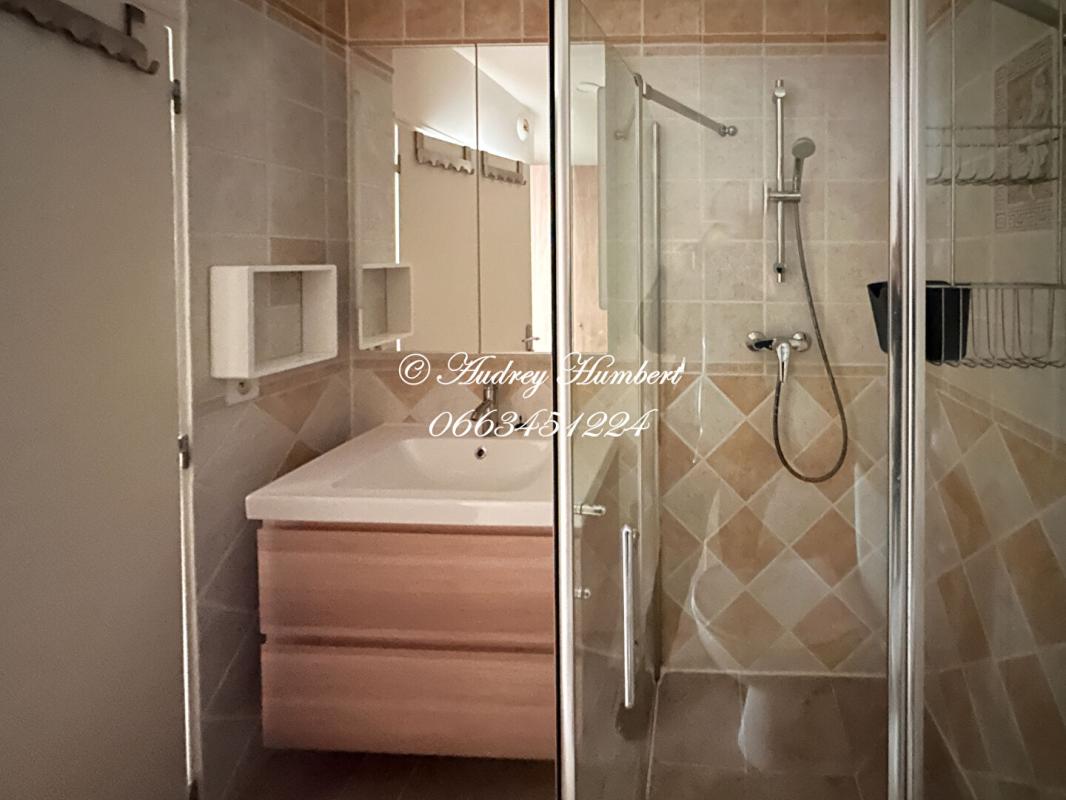 MANOSQUE MANOSQUE centre, luminosité et charme intemporel pour ce DUPLEX de 73 m² avec de beaux volumes 14