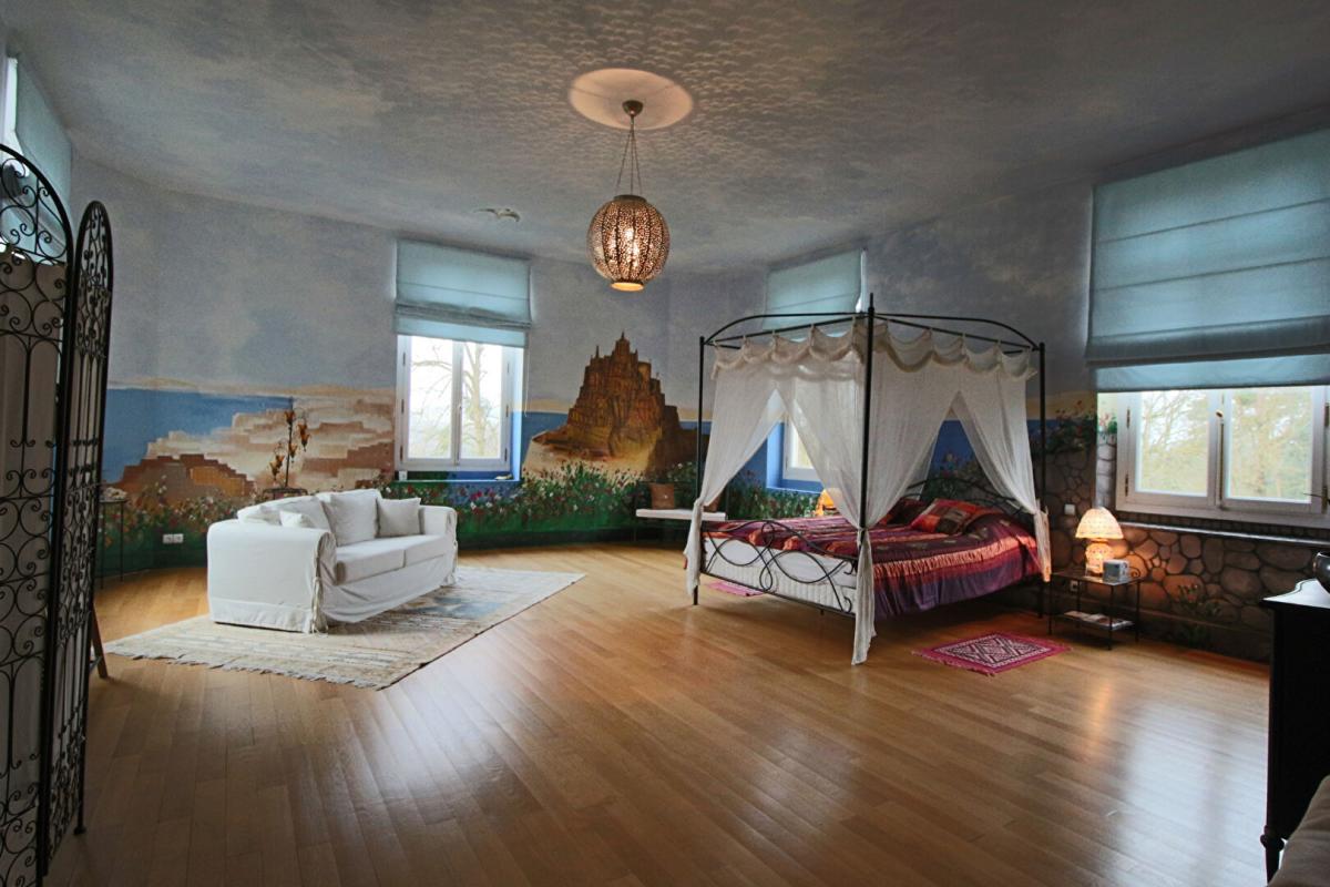 SOISSONS Élégance intemporelle au coeur de la campagne française 12