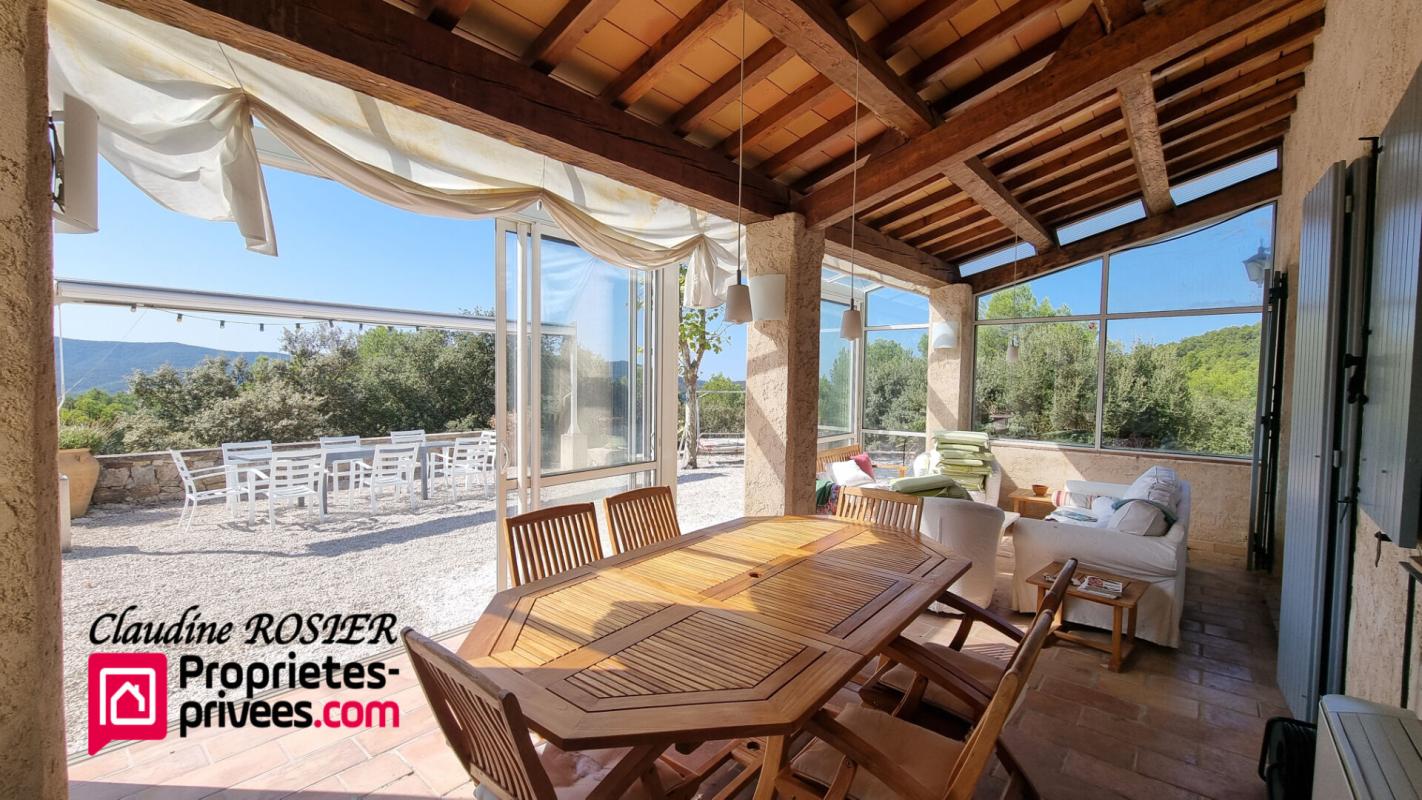 PIGNANS Pignans maison 10 pièce(s) 225 m2 + 233 m² annexe piscine 10