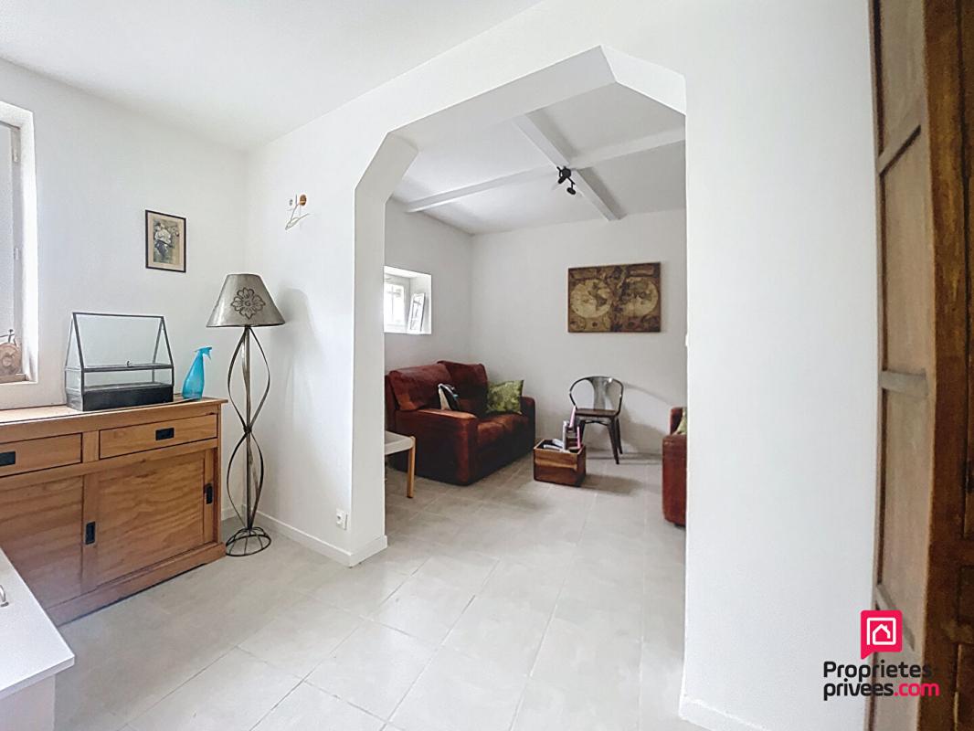 LE MELE-SUR-SARTHE Secteur Le Mêle-sur-Sarthe Grande maison familiale 350 m2 15