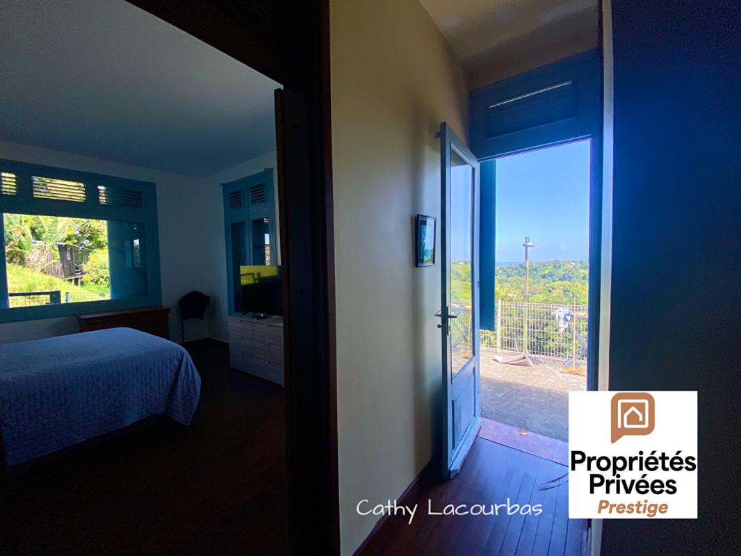 PETIT-BOURG Villa d'architecte extraordinaire - Petit Bourg 8 pièce(s) 250 m2 13