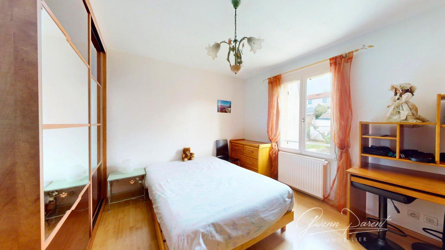 CACHAN Secteur Centre/Bas-Coteau  - Maison familiale 8P (6 chambres + bureau + sous-sol intégral) 11