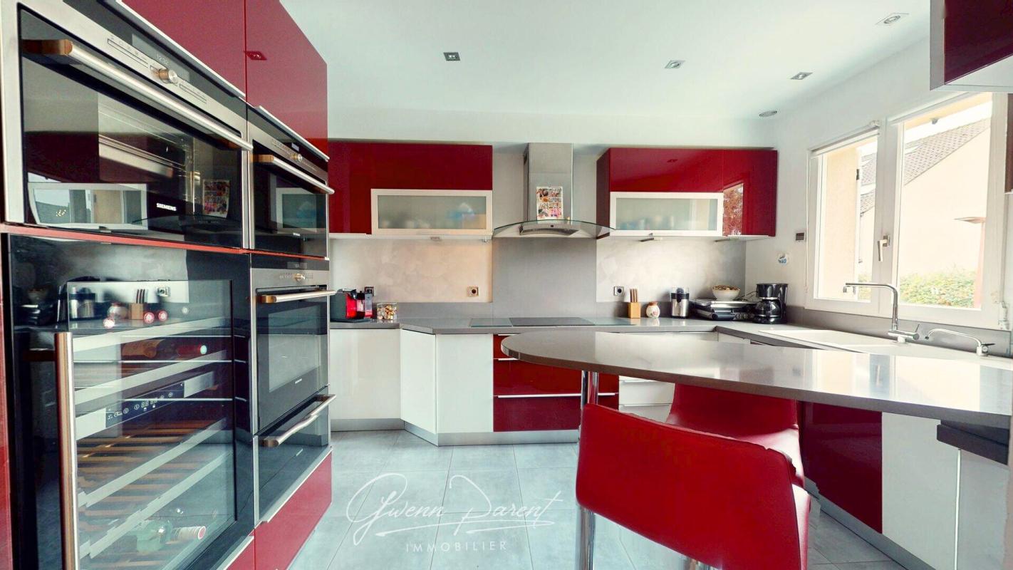 CACHAN Secteur Centre/Bas-Coteau  - Maison familiale 8P (6 chambres + bureau + sous-sol intégral) 6