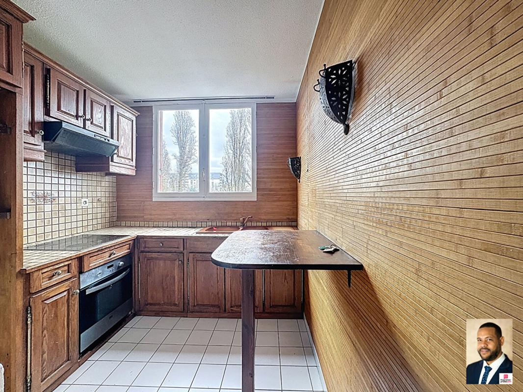 SAVIGNY-SUR-ORGE Appartement  3 pièce(s) 54 m2 + cave 10