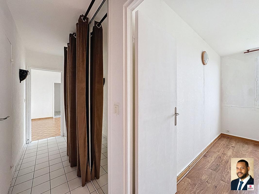 SAVIGNY-SUR-ORGE Appartement  3 pièce(s) 54 m2 + cave 9