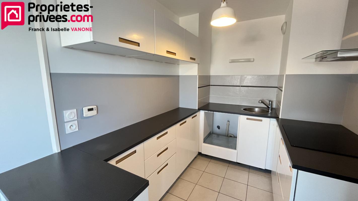 PERENCHIES Appartement T2 - 38m² - grand balcon - place de parking - dernier étage 5