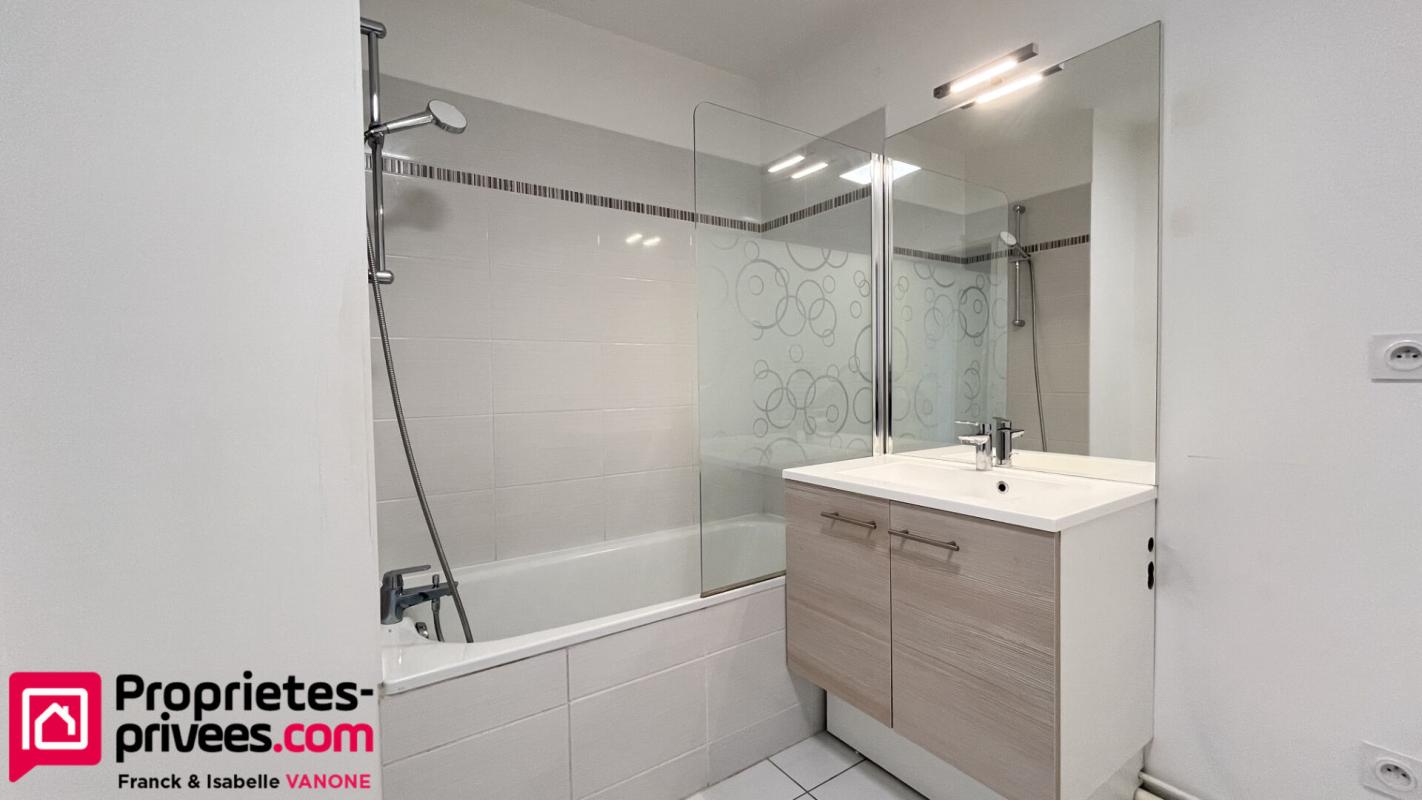 PERENCHIES Appartement T2 - 38m² - grand balcon - place de parking - dernier étage 6