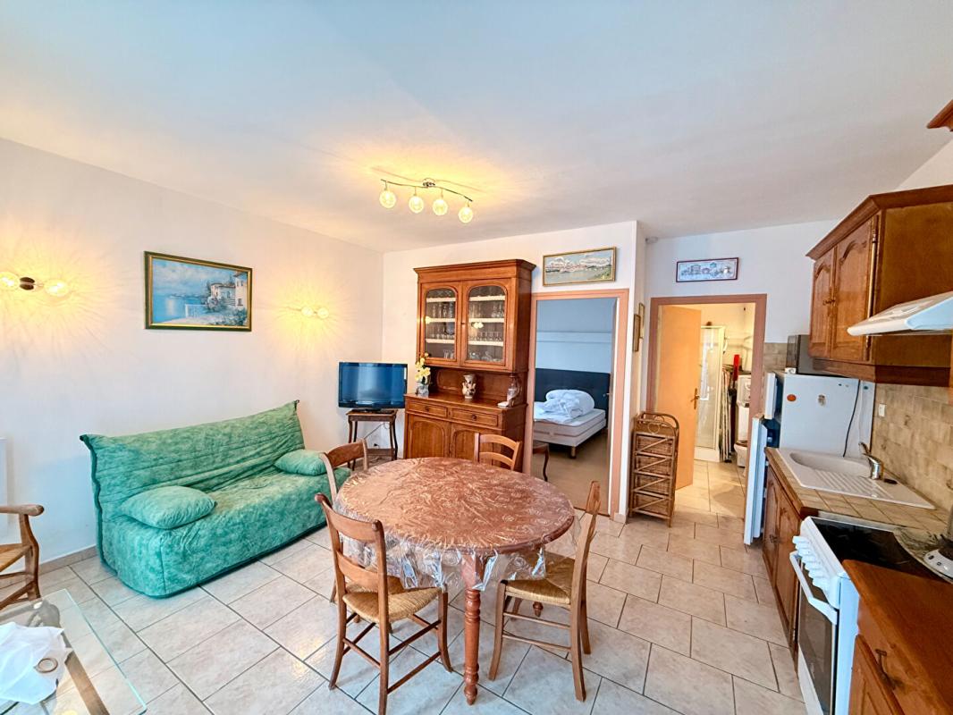 JOIGNY Maison de caractère 250 m² , 10 pièces sur Terrain 1000 m² à Joigny 14