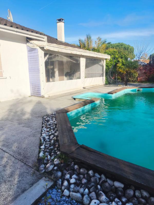 ANDERNOS-LES-BAINS Maison avec piscine et garage sur plus de 900 m² 12